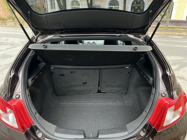 Красный Джили Эмгранд, объемом двигателя 1.8 л и пробегом 81 тыс. км за 4500 $, фото 16 на Automoto.ua