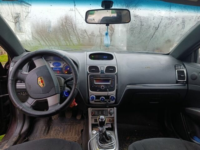 Червоний Джилі Емгранд, об'ємом двигуна 1.8 л та пробігом 65 тис. км за 2800 $, фото 6 на Automoto.ua