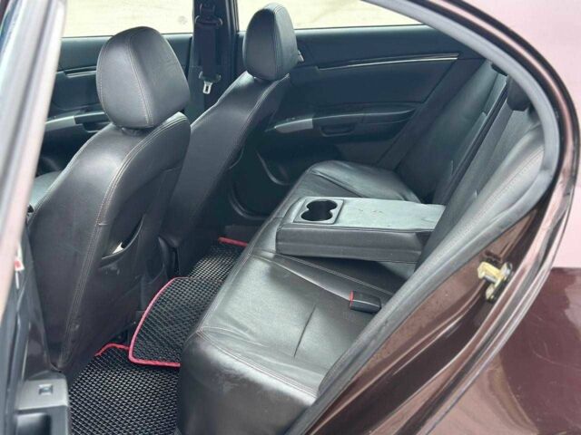 Красный Джили Эмгранд, объемом двигателя 1.8 л и пробегом 122 тыс. км за 4450 $, фото 5 на Automoto.ua