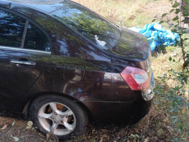 Червоний Джилі Емгранд, об'ємом двигуна 1.8 л та пробігом 400 тис. км за 700 $, фото 2 на Automoto.ua