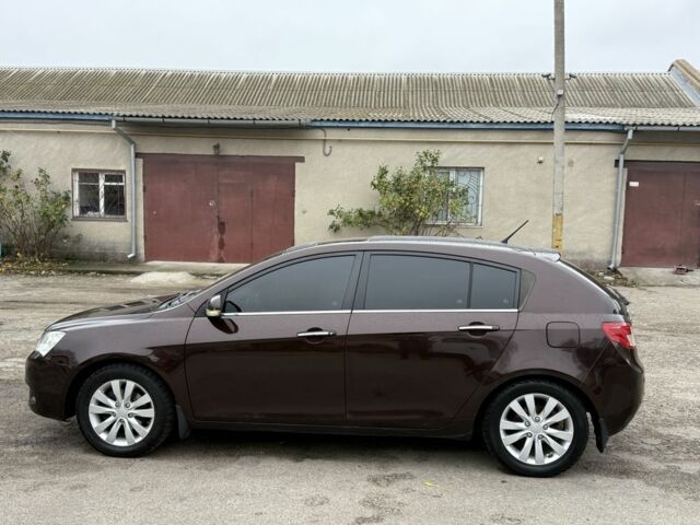 Красный Джили Эмгранд, объемом двигателя 1.5 л и пробегом 180 тыс. км за 3950 $, фото 17 на Automoto.ua