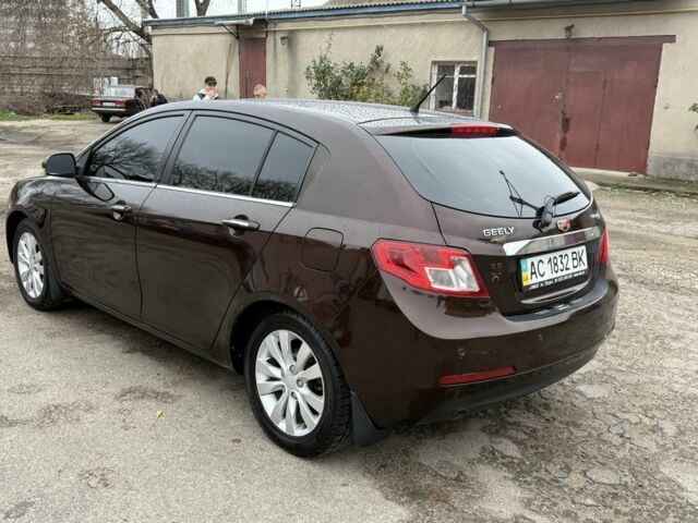 Красный Джили Эмгранд, объемом двигателя 1.5 л и пробегом 180 тыс. км за 3950 $, фото 16 на Automoto.ua