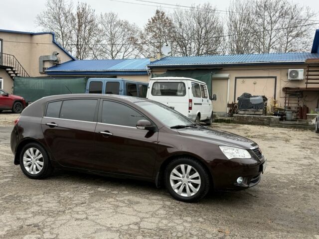 Красный Джили Эмгранд, объемом двигателя 1.5 л и пробегом 180 тыс. км за 3950 $, фото 22 на Automoto.ua