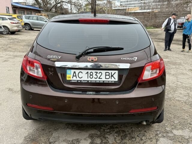 Красный Джили Эмгранд, объемом двигателя 1.5 л и пробегом 180 тыс. км за 3950 $, фото 18 на Automoto.ua