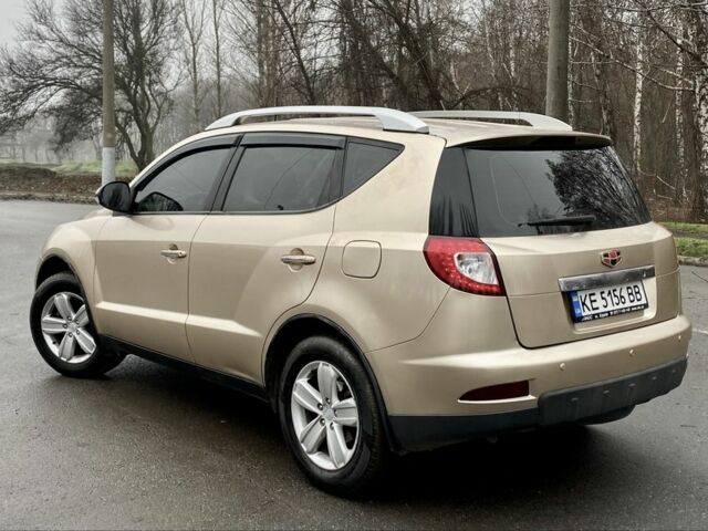 Желтый Джили Эмгранд, объемом двигателя 1.8 л и пробегом 145 тыс. км за 5500 $, фото 3 на Automoto.ua