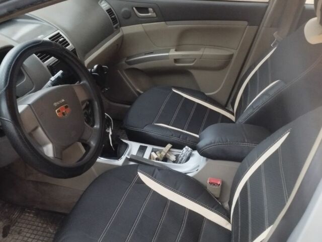 Серый Джили Эмгранд, объемом двигателя 1.8 л и пробегом 229 тыс. км за 3200 $, фото 1 на Automoto.ua