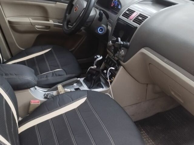 Серый Джили Эмгранд, объемом двигателя 1.8 л и пробегом 229 тыс. км за 3200 $, фото 2 на Automoto.ua