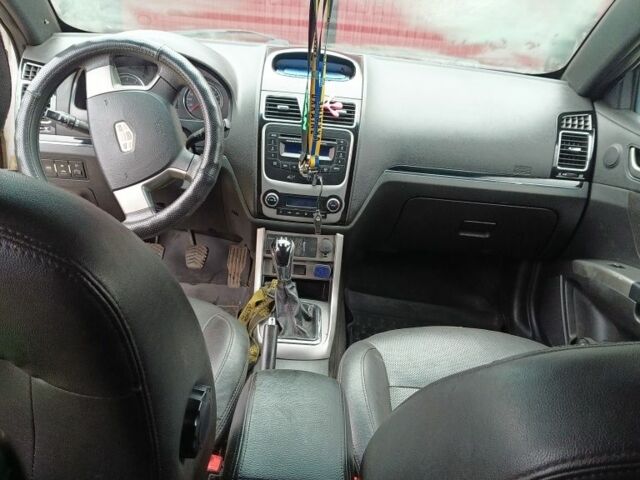 Серый Джили Эмгранд, объемом двигателя 1.5 л и пробегом 160 тыс. км за 5000 $, фото 1 на Automoto.ua