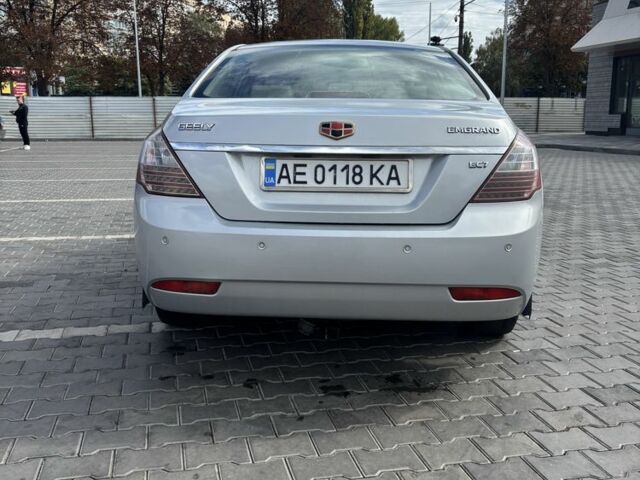Сірий Джилі Емгранд, об'ємом двигуна 1.8 л та пробігом 165 тис. км за 3200 $, фото 3 на Automoto.ua