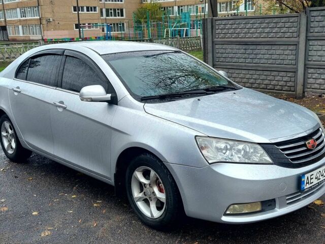 Джили Эмгранд 2012 в Кривом Роге на Automoto.ua Серый Джили Эмгранд, объемом двигателя 1.8 л и пробегом 185 тыс. км за 4800 $, фото 9 на Automoto.ua