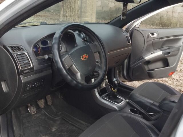 Серый Джили Эмгранд, объемом двигателя 1.8 л и пробегом 370 тыс. км за 3650 $, фото 5 на Automoto.ua