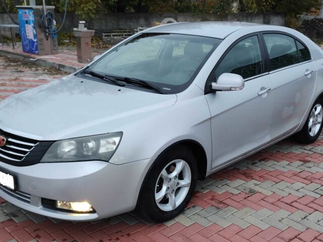 Джилі Емгранд 2013 у Белой Церкве на Automoto.ua Сірий Джилі Емгранд, об'ємом двигуна 1.5 л та пробігом 105 тис. км за 3650 $, фото 2 на Automoto.ua