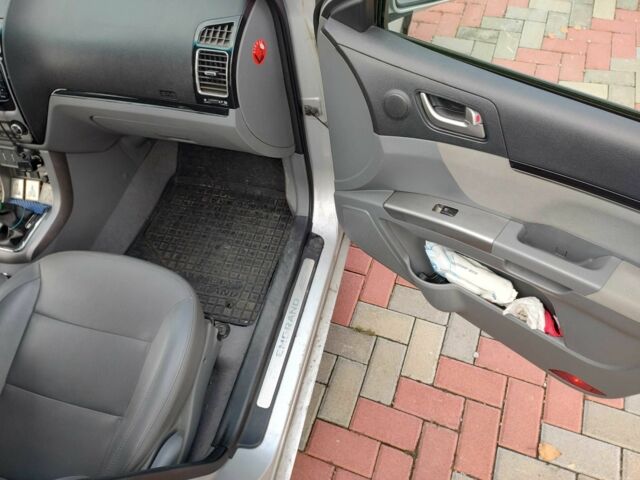 Джилі Емгранд 2013 у Белой Церкве на Automoto.ua Сірий Джилі Емгранд, об'ємом двигуна 1.5 л та пробігом 105 тис. км за 3650 $, фото 7 на Automoto.ua