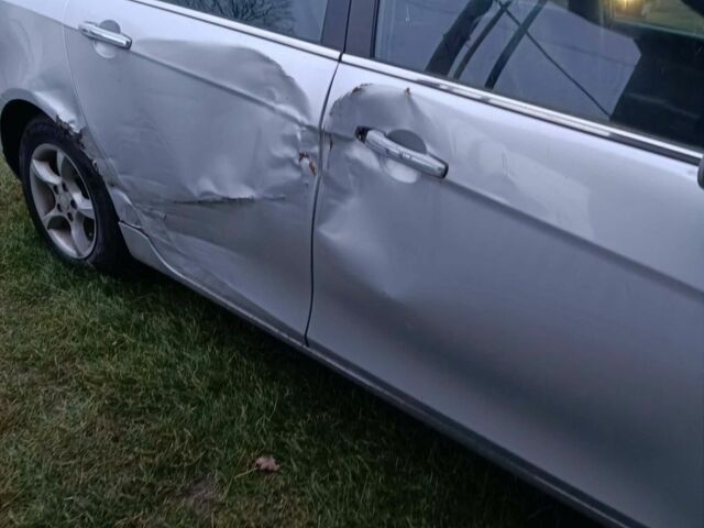 Сірий Джилі Емгранд, об'ємом двигуна 1.5 л та пробігом 133 тис. км за 3000 $, фото 2 на Automoto.ua