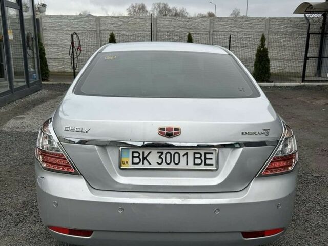 Сірий Джилі Емгранд, об'ємом двигуна 1.8 л та пробігом 189 тис. км за 3900 $, фото 7 на Automoto.ua