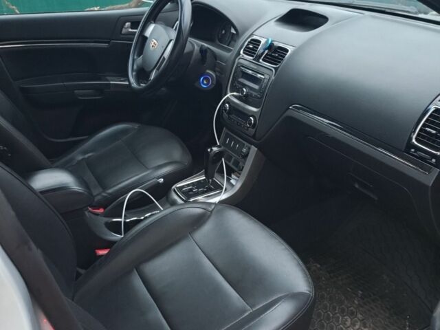 Сірий Джилі Емгранд, об'ємом двигуна 1.8 л та пробігом 132 тис. км за 6000 $, фото 3 на Automoto.ua