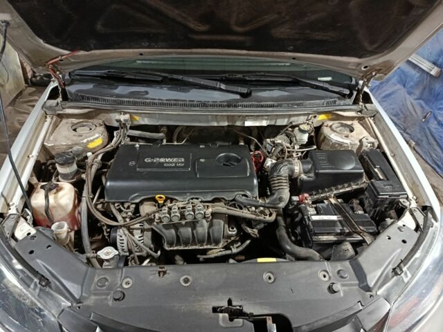 Сірий Джилі Емгранд, об'ємом двигуна 1.5 л та пробігом 135 тис. км за 3150 $, фото 10 на Automoto.ua