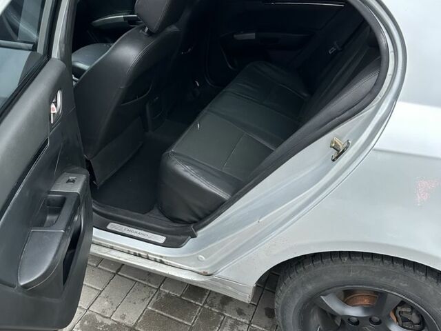 Сірий Джилі Емгранд, об'ємом двигуна 1.8 л та пробігом 300 тис. км за 3500 $, фото 6 на Automoto.ua