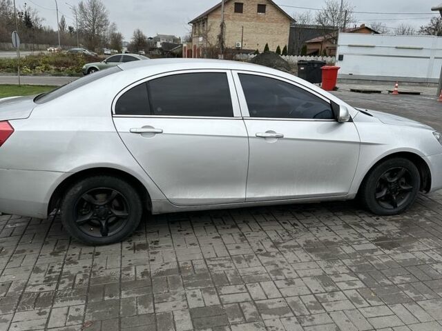 Сірий Джилі Емгранд, об'ємом двигуна 1.8 л та пробігом 300 тис. км за 3500 $, фото 2 на Automoto.ua