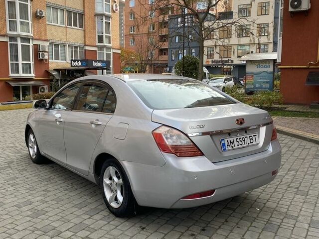 Серый Джили Эмгранд, объемом двигателя 1.5 л и пробегом 149 тыс. км за 3000 $, фото 3 на Automoto.ua