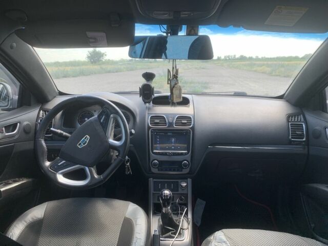 Сірий Джилі Емгранд, об'ємом двигуна 1.8 л та пробігом 170 тис. км за 3500 $, фото 5 на Automoto.ua