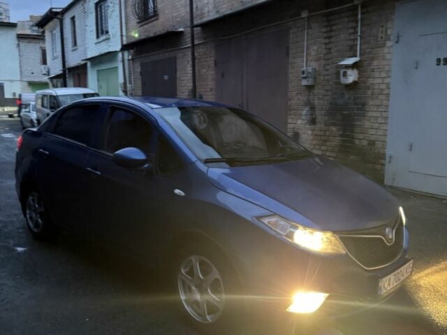 Джилі Емгранд 2014 у Києві на Automoto.ua Синій Джилі Емгранд, об'ємом двигуна 1.5 л та пробігом 80 тис. км за 3899 $, фото 6 на Automoto.ua