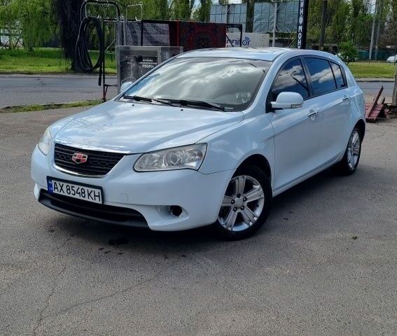 Белый Джили ФЦ, объемом двигателя 1.8 л и пробегом 100 тыс. км за 2500 $, фото 2 на Automoto.ua