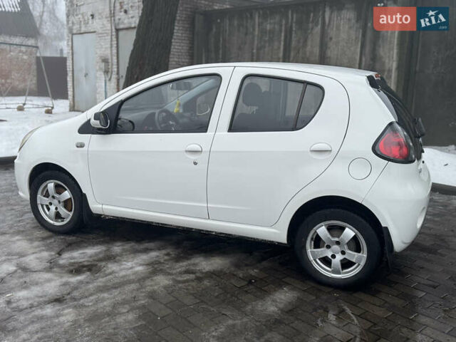 Білий Джилі ГЦ2, об'ємом двигуна 1.34 л та пробігом 80 тис. км за 2900 $, фото 9 на Automoto.ua