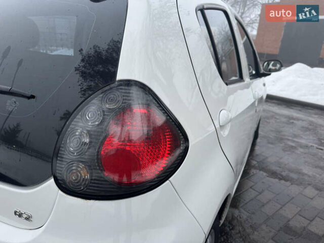 Білий Джилі ГЦ2, об'ємом двигуна 1.34 л та пробігом 80 тис. км за 2900 $, фото 17 на Automoto.ua