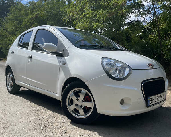 Белый Джили ГЦ2, объемом двигателя 1.34 л и пробегом 114 тыс. км за 2700 $, фото 2 на Automoto.ua