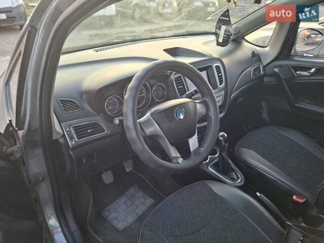 Серый Джили ГЦ5, объемом двигателя 1.5 л и пробегом 106 тыс. км за 4000 $, фото 10 на Automoto.ua
