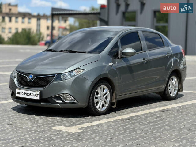 Серый Джили ГЦ5, объемом двигателя 1.5 л и пробегом 76 тыс. км за 4999 $, фото 2 на Automoto.ua