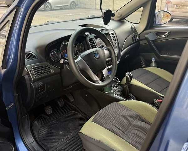 Синий Джили ГЦ5, объемом двигателя 1.5 л и пробегом 81 тыс. км за 3400 $, фото 4 на Automoto.ua