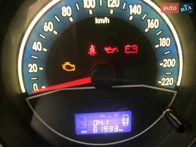 Джили ГЦ5 2014 в Киеве на Automoto.ua Синий Джили ГЦ5, объемом двигателя 1.5 л и пробегом 62 тыс. км за 5500 $, фото 12 на Automoto.ua