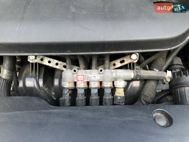 Джили ГЦ5 2014 в Киеве на Automoto.ua Синий Джили ГЦ5, объемом двигателя 1.5 л и пробегом 62 тыс. км за 5500 $, фото 31 на Automoto.ua