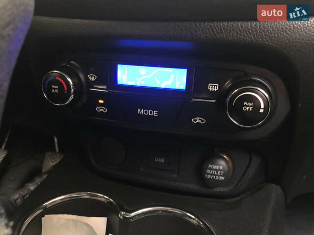 Джили ГЦ5 2014 в Киеве на Automoto.ua Синий Джили ГЦ5, объемом двигателя 1.5 л и пробегом 62 тыс. км за 5500 $, фото 16 на Automoto.ua