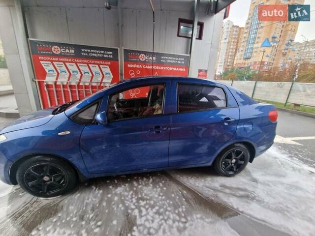 Синий Джили ГЦ5, объемом двигателя 1.5 л и пробегом 76 тыс. км за 3500 $, фото 2 на Automoto.ua