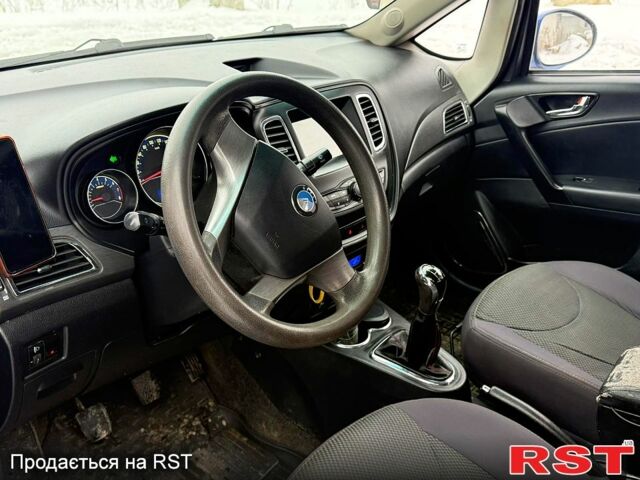 Синий Джили ГЦ5, объемом двигателя 1.5 л и пробегом 17200 тыс. км за 2900 $, фото 4 на Automoto.ua