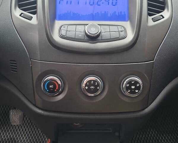 Черный Джили ГЦ6, объемом двигателя 1.5 л и пробегом 135 тыс. км за 3500 $, фото 7 на Automoto.ua