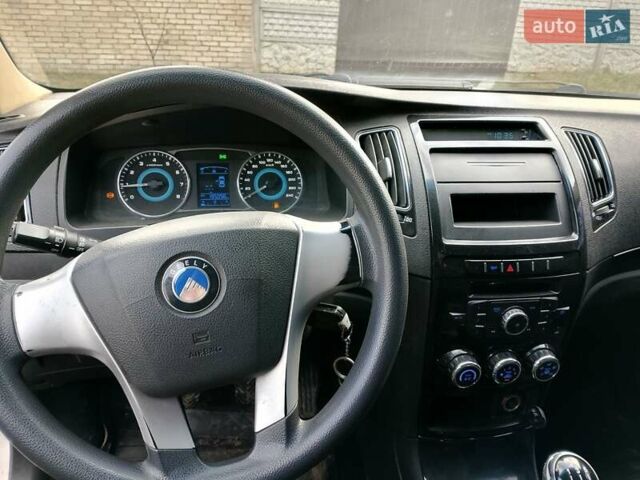 Белый Джили ГЦ7, объемом двигателя 1.5 л и пробегом 196 тыс. км за 3800 $, фото 7 на Automoto.ua