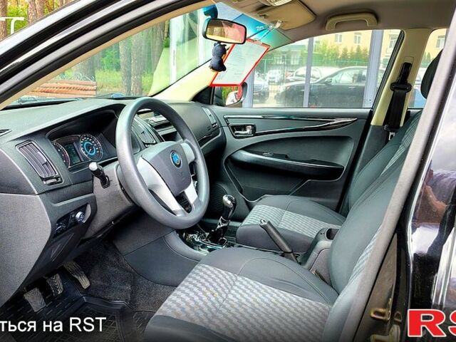 Черный Джили ГЦ7, объемом двигателя 1.5 л и пробегом 125 тыс. км за 4449 $, фото 3 на Automoto.ua