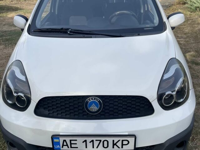 Белый Джили ГХ2, объемом двигателя 1.3 л и пробегом 63 тыс. км за 4300 $, фото 1 на Automoto.ua