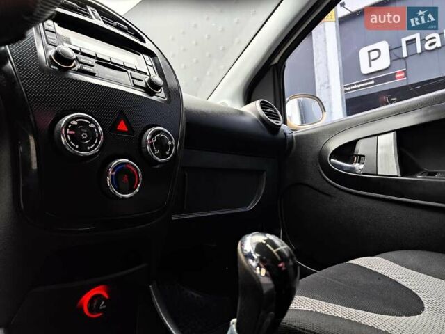 Білий Джилі ГХ2, об'ємом двигуна 1.34 л та пробігом 155 тис. км за 1990 $, фото 33 на Automoto.ua