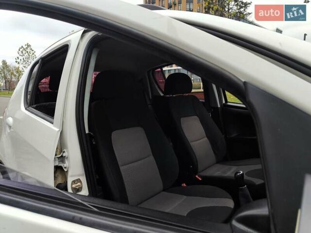 Білий Джилі ГХ2, об'ємом двигуна 1.34 л та пробігом 155 тис. км за 1990 $, фото 22 на Automoto.ua