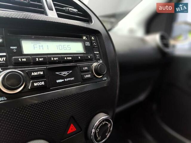 Білий Джилі ГХ2, об'ємом двигуна 1.34 л та пробігом 155 тис. км за 1990 $, фото 32 на Automoto.ua