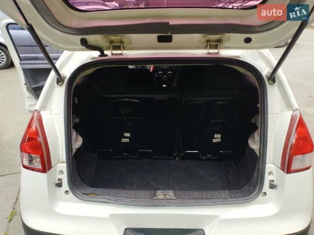 Белый Джили ГХ2, объемом двигателя 1.34 л и пробегом 151 тыс. км за 3350 $, фото 1 на Automoto.ua