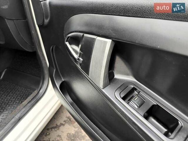 Білий Джилі ГХ2, об'ємом двигуна 1.34 л та пробігом 155 тис. км за 1990 $, фото 41 на Automoto.ua