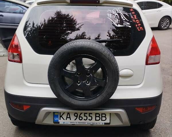 Белый Джили ГХ2, объемом двигателя 1.34 л и пробегом 151 тыс. км за 3350 $, фото 5 на Automoto.ua