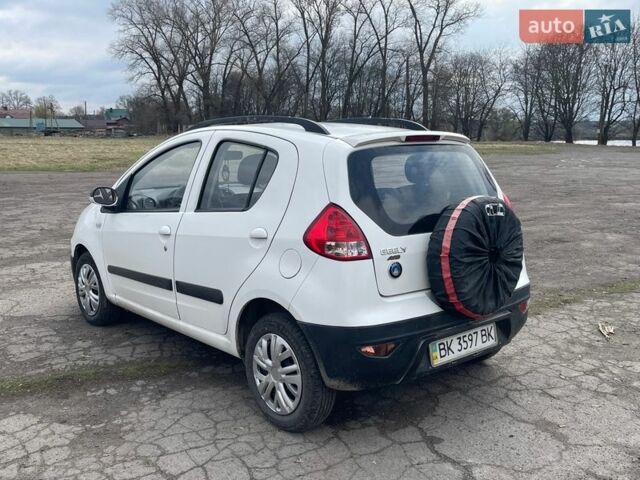 Білий Джилі ГХ2, об'ємом двигуна 1.34 л та пробігом 48 тис. км за 2550 $, фото 5 на Automoto.ua