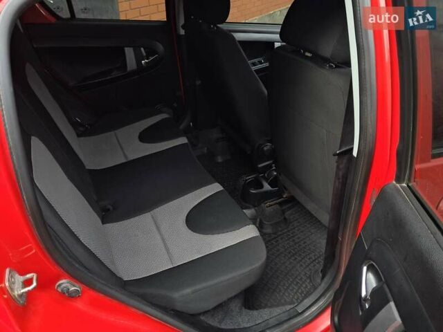 Джили ГХ2 2013 в Полтаве на Automoto.ua Красный Джили ГХ2, объемом двигателя 1.34 л и пробегом 115 тыс. км за 2850 $, фото 30 на Automoto.ua